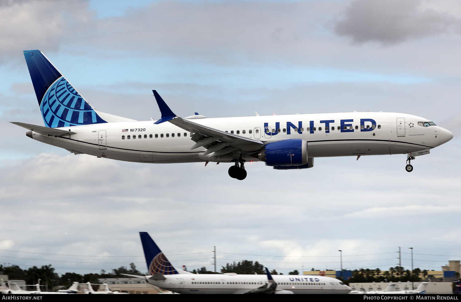 Aircraft Photo of N17320 | Boeing 737-8 Max 8 | United Airlines | AirHistory.net #667340