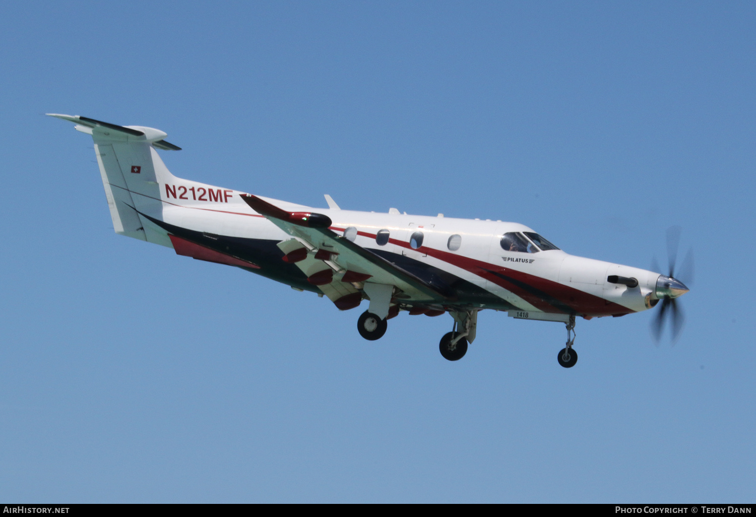 Aircraft Photo of N212MF | Pilatus PC-12/47E | AirHistory.net #667345