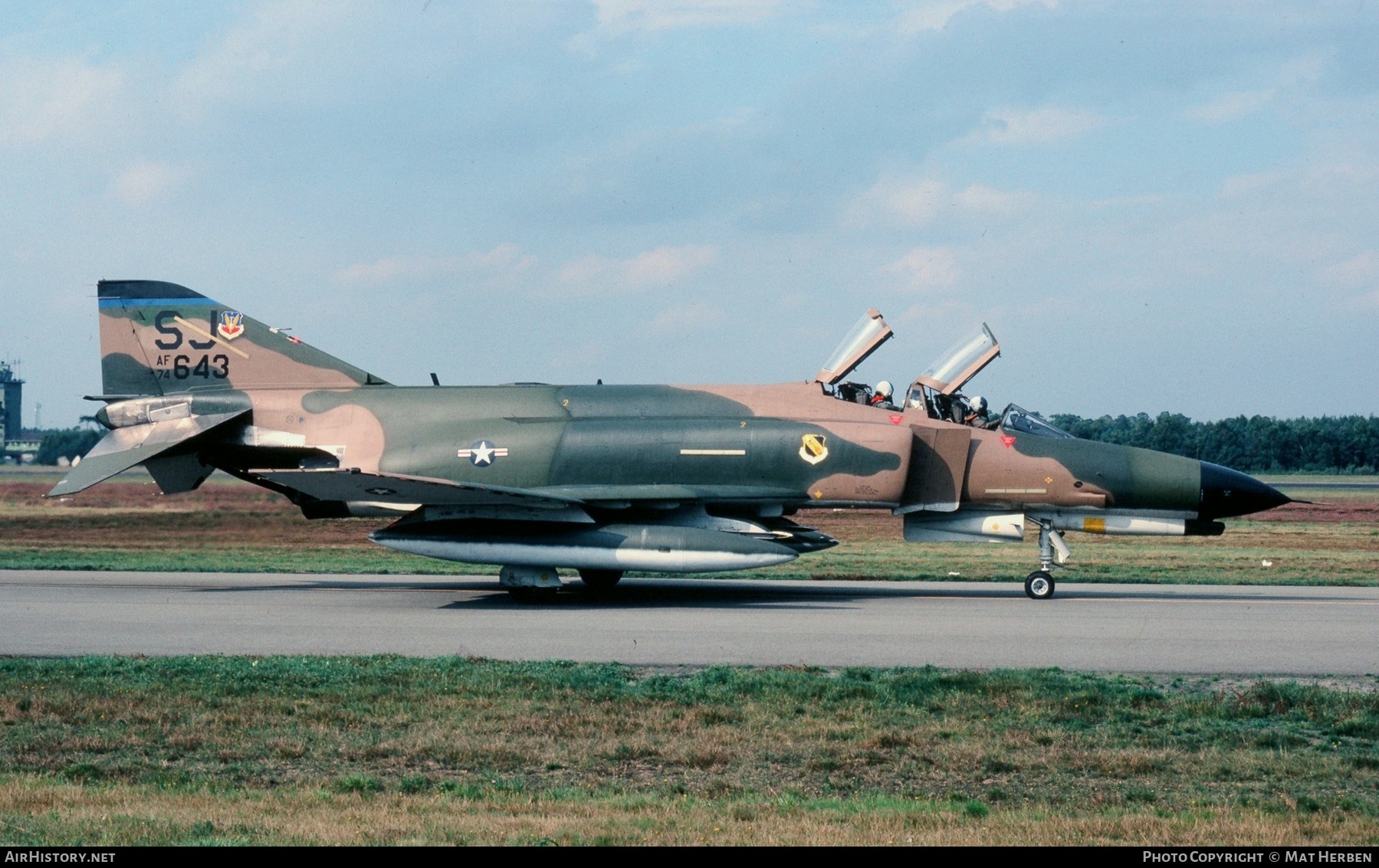 Aircraft Photo of 74-0643 / AF74-643 | McDonnell Douglas F-4E Phantom II | USA - Air Force | AirHistory.net #667348