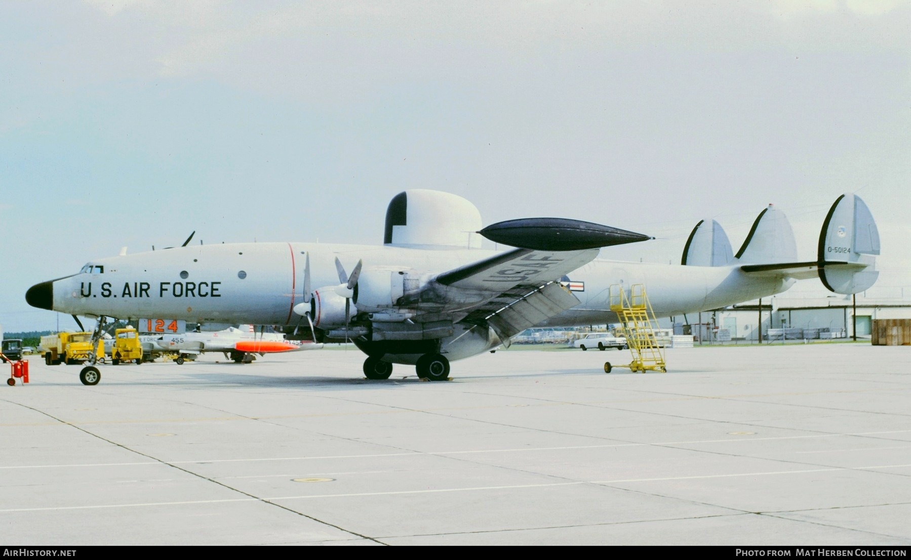 Aircraft Photo of 55-124 / 0-50124 | Lockheed EC-121T Warning Star | USA - Air Force | AirHistory.net #667424