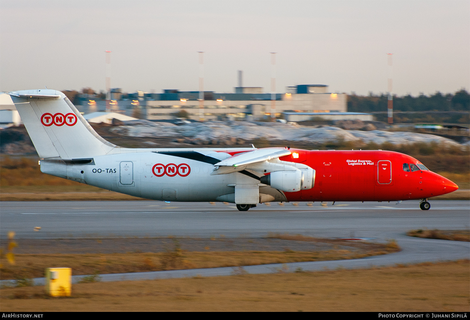 Aircraft Photo of OO-TAS | British Aerospace BAe-146-300QT Quiet Trader | TNT Airways | AirHistory.net #667432