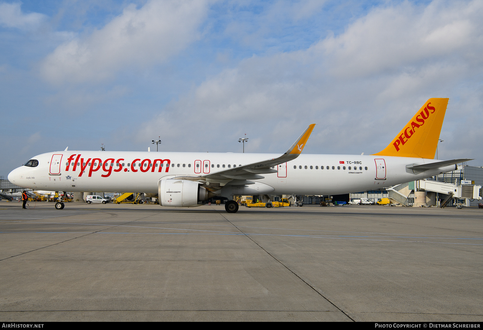 Aircraft Photo of TC-RBC | Airbus A321-251NX | Pegasus Airlines | AirHistory.net #667469