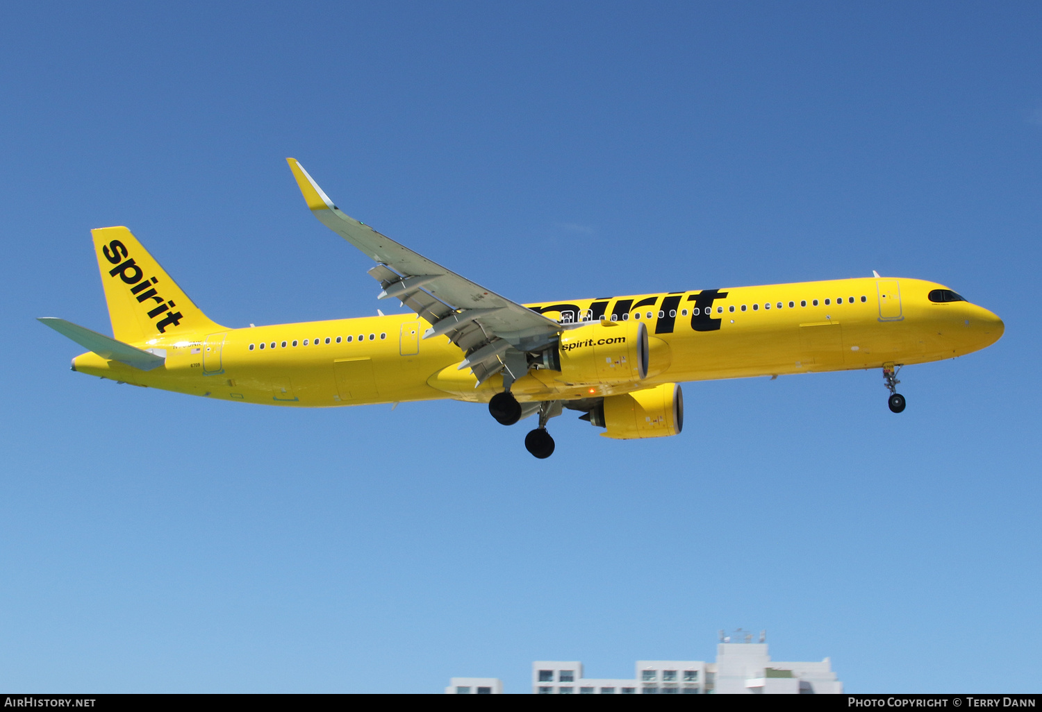 Aircraft Photo of N709NK | Airbus A321-271NX | Spirit Airlines | AirHistory.net #667472