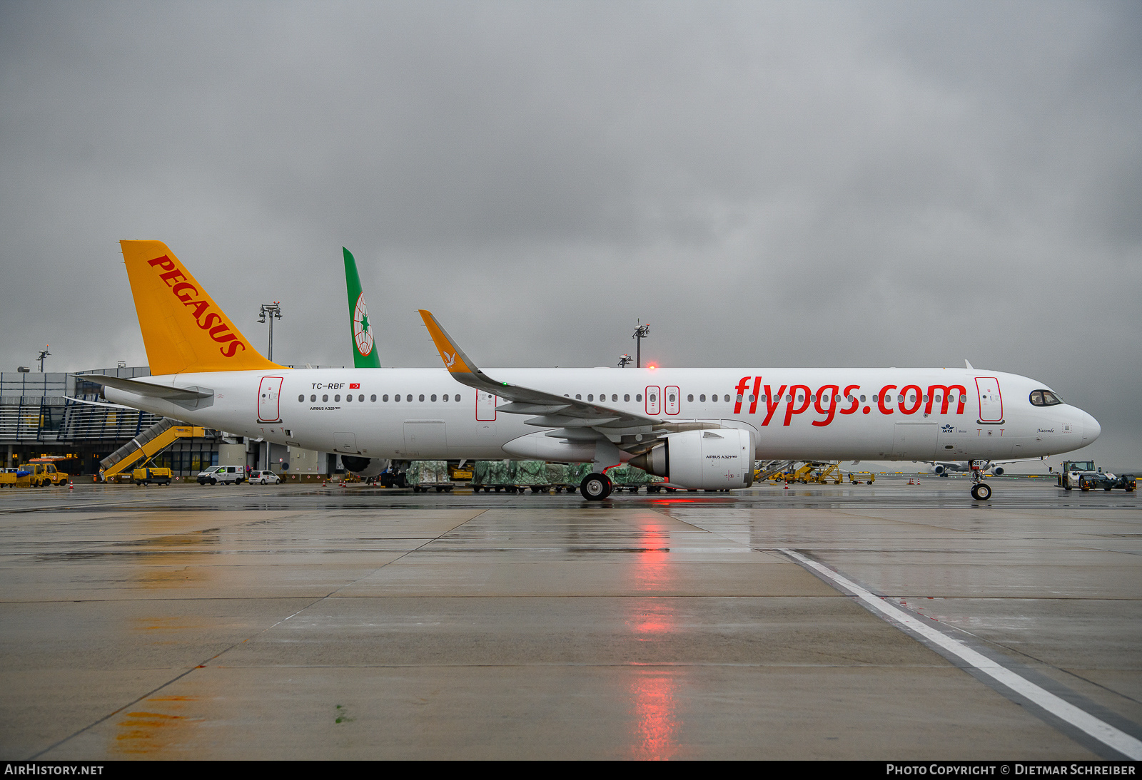 Aircraft Photo of TC-RBF | Airbus A321-251N | Pegasus Airlines | AirHistory.net #667522