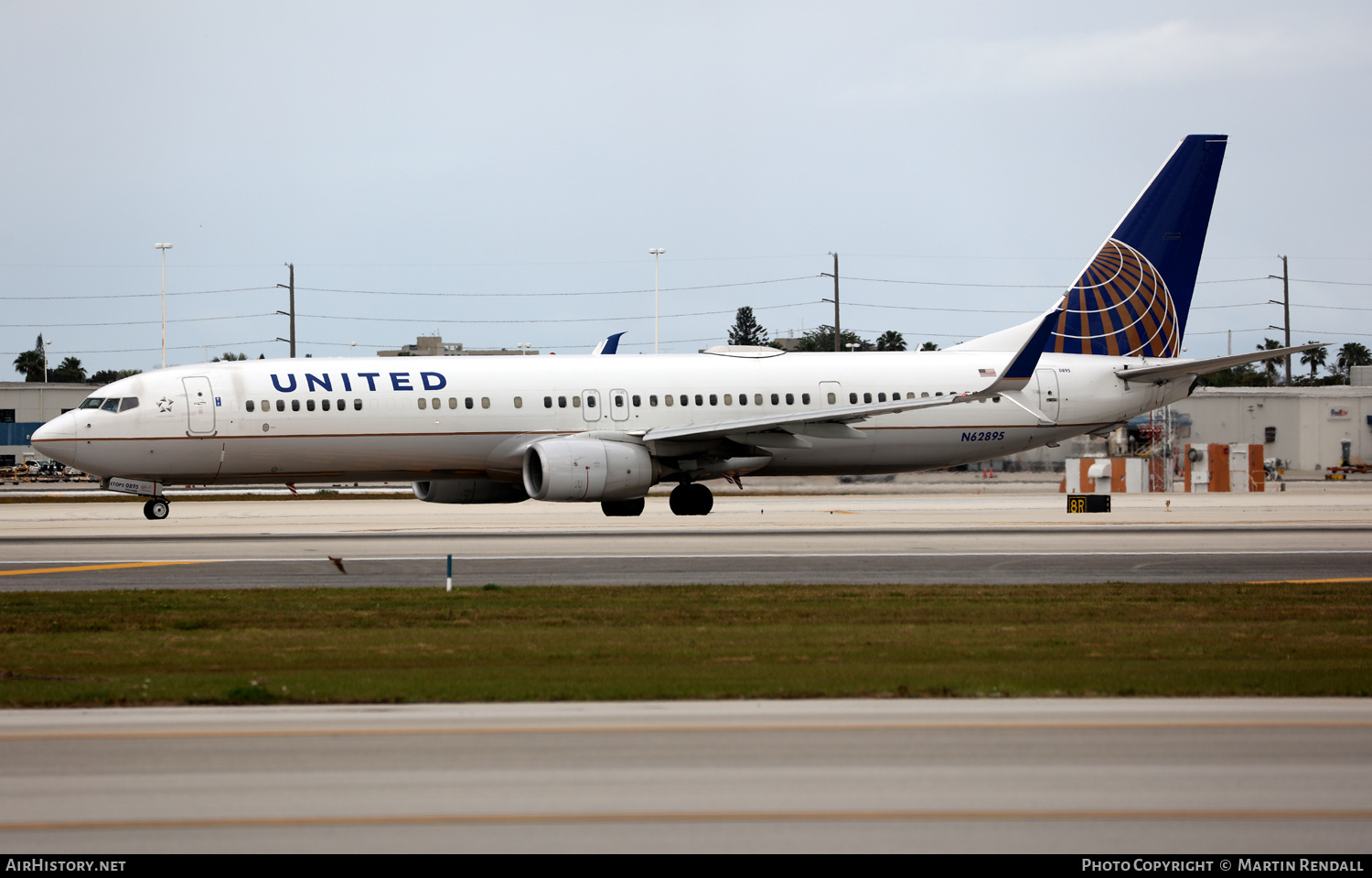 Aircraft Photo of N62895 | Boeing 737-900/ER | AirHistory.net #667525