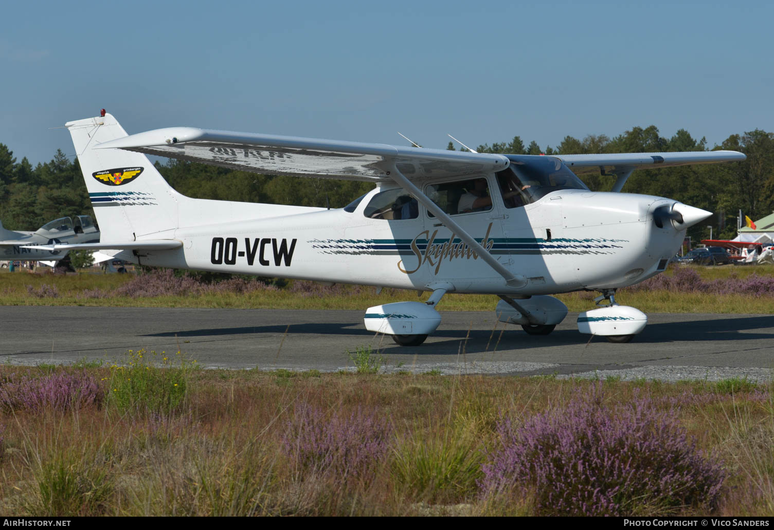 Aircraft Photo of OO-VCW | Cessna 172R Skyhawk | Vliegclub Grimbergen | AirHistory.net #667532