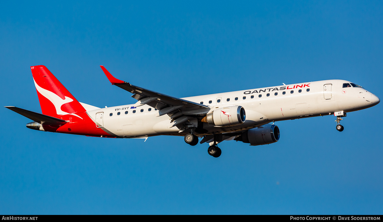 Aircraft Photo of VH-XVT | Embraer 190AR (ERJ-190-100IGW) | QantasLink | AirHistory.net #667633