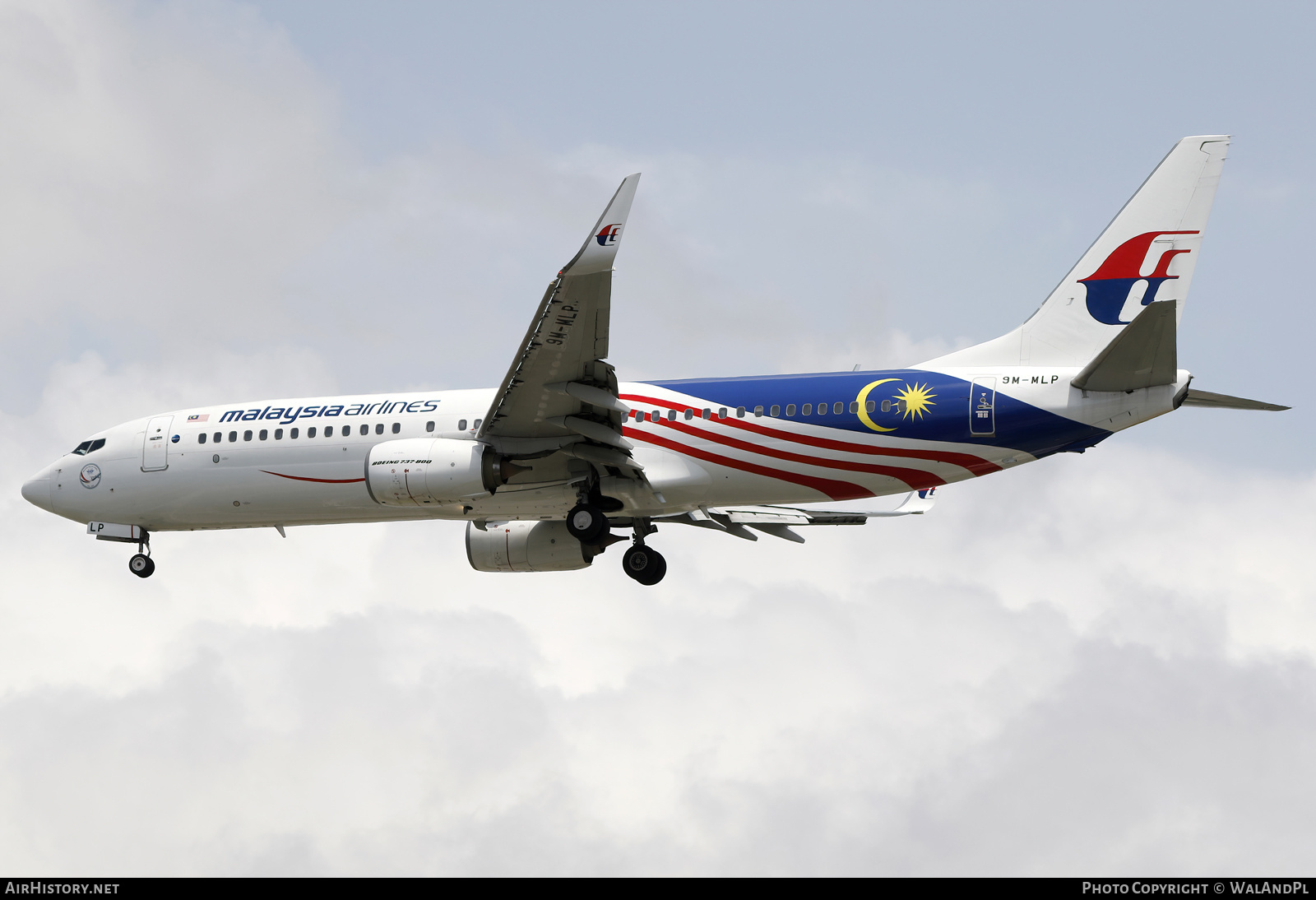 Aircraft Photo of 9M-MLP | Boeing 737-8H6 | Malaysia Airlines | AirHistory.net #667686