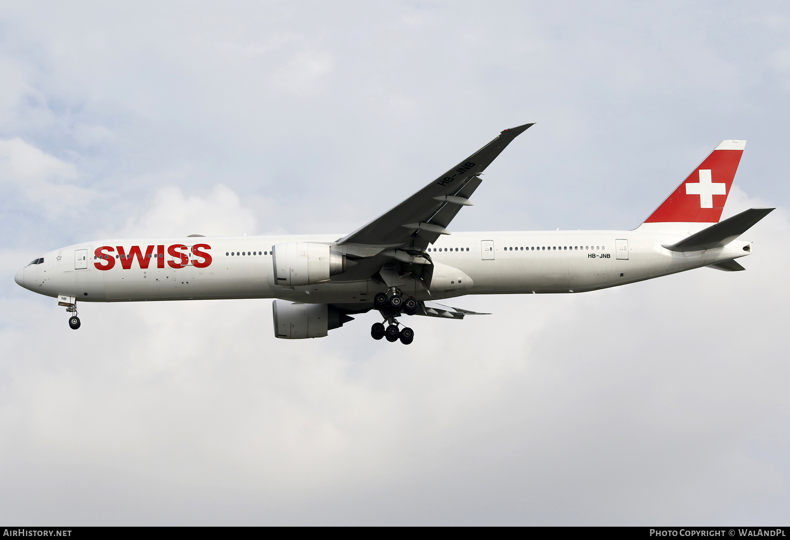 Aircraft Photo of HB-JNB | Boeing 777-3DE/ER | Swiss International Air Lines | AirHistory.net #667696