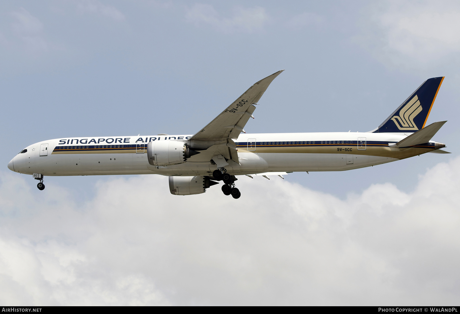 Aircraft Photo of 9V-SCC | Boeing 787-10 Dreamliner | Singapore Airlines | AirHistory.net #667708