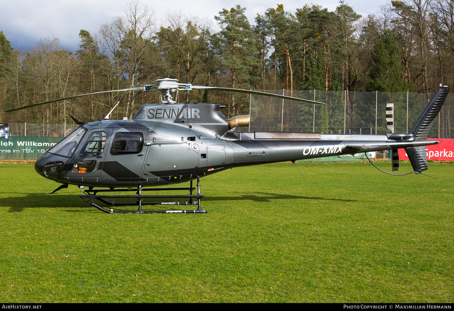 Aircraft Photo of OM-XMX | Aerospatiale AS-350B-3 Ecureuil | Sennair | AirHistory.net #667713