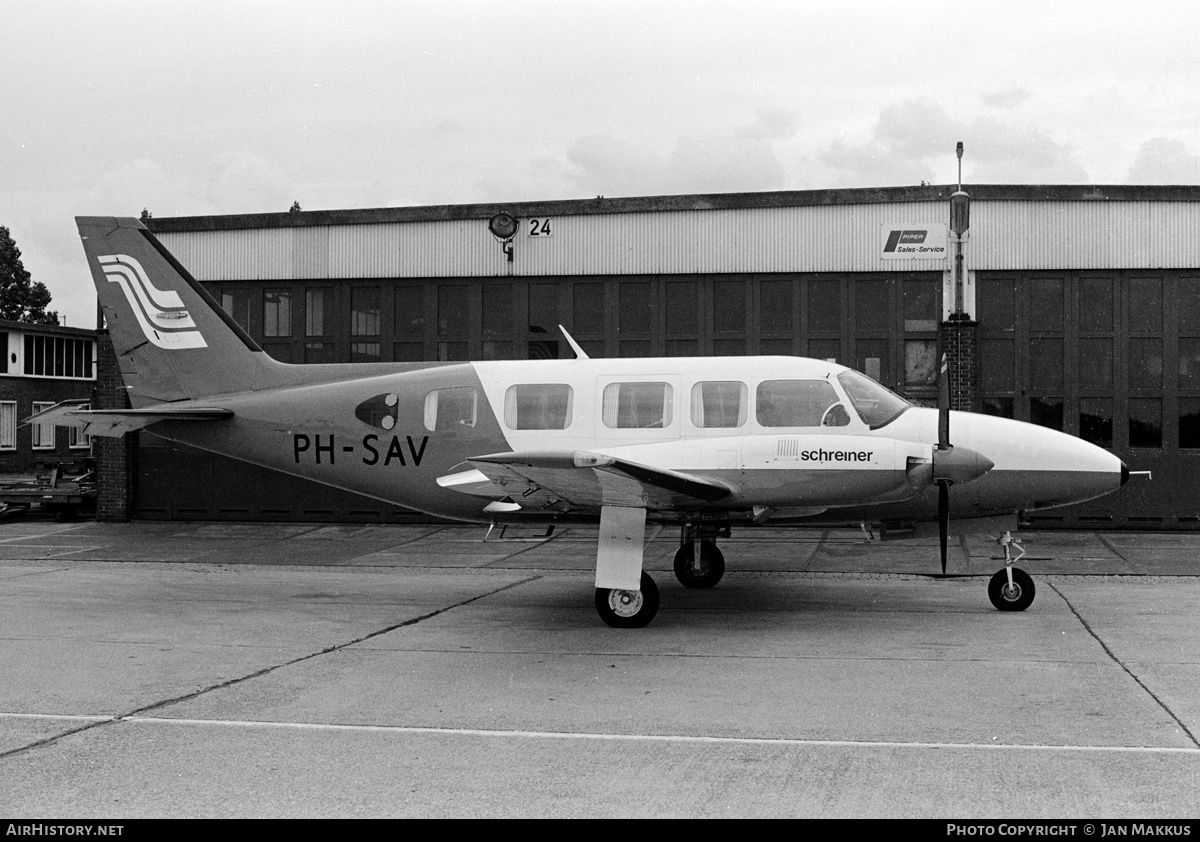 Aircraft Photo of PH-SAV | Piper PA-31-350 Navajo Chieftain | Schreiner Airways | AirHistory.net #667725