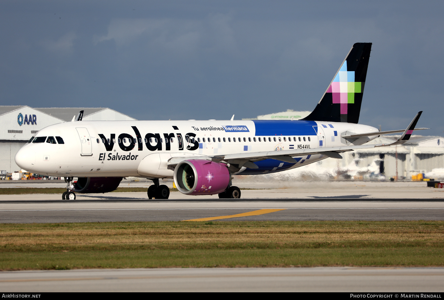 Aircraft Photo of N544VL | Airbus A320-271N | Volaris El Salvador | AirHistory.net #667759