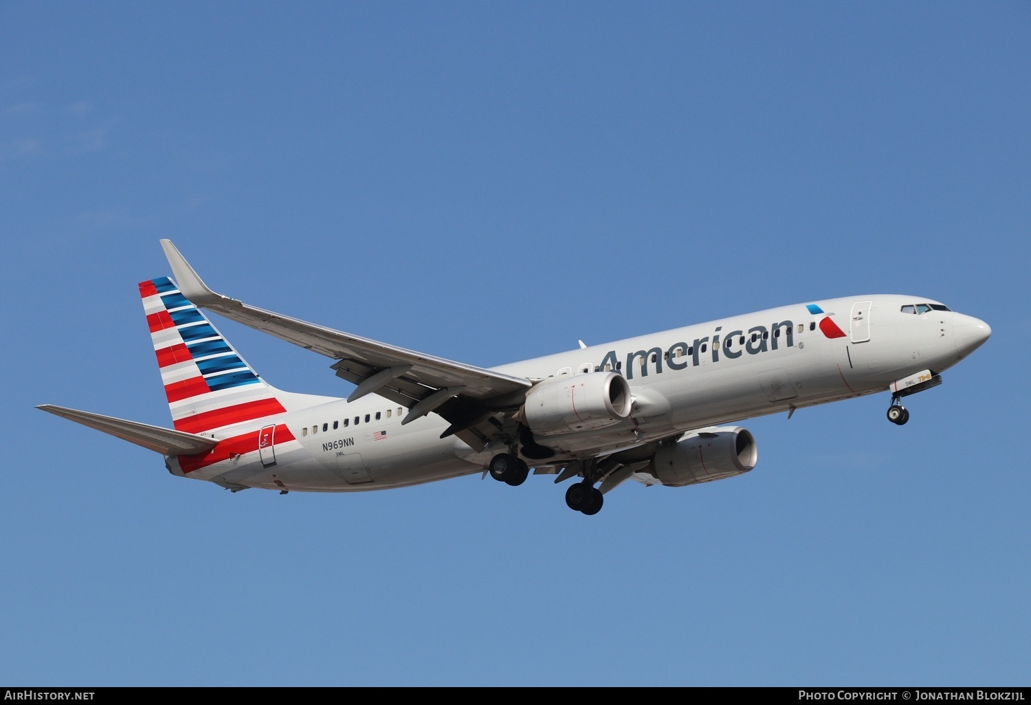 Aircraft Photo of N969NN | Boeing 737-823 | American Airlines | AirHistory.net #667760