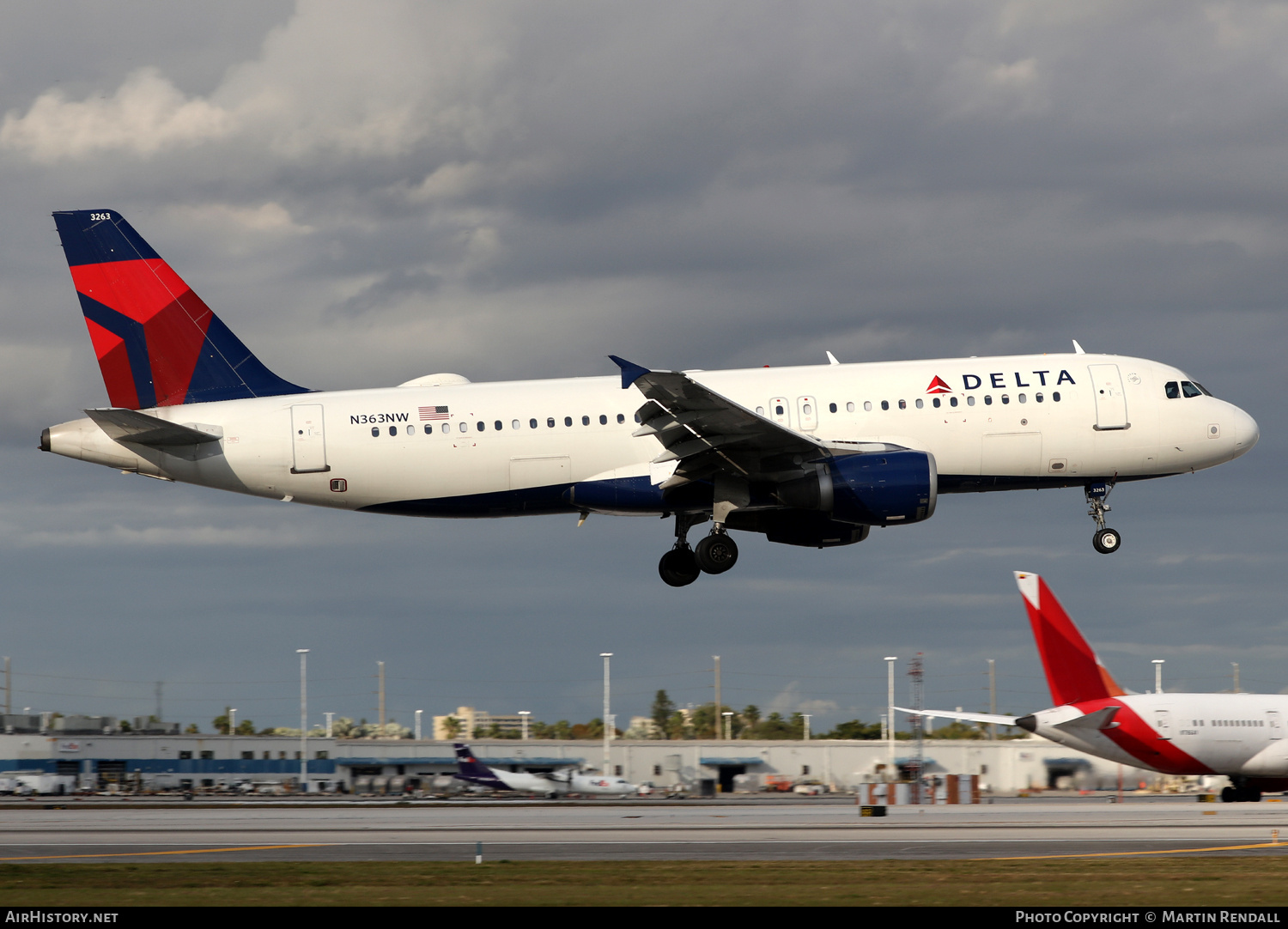Aircraft Photo of N363NW | Airbus A320-212 | Delta Air Lines | AirHistory.net #667881