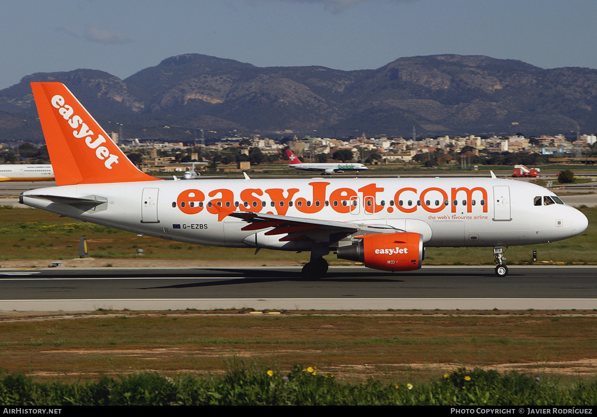 Aircraft Photo of G-EZBS | Airbus A319-111 | EasyJet | AirHistory.net #667913
