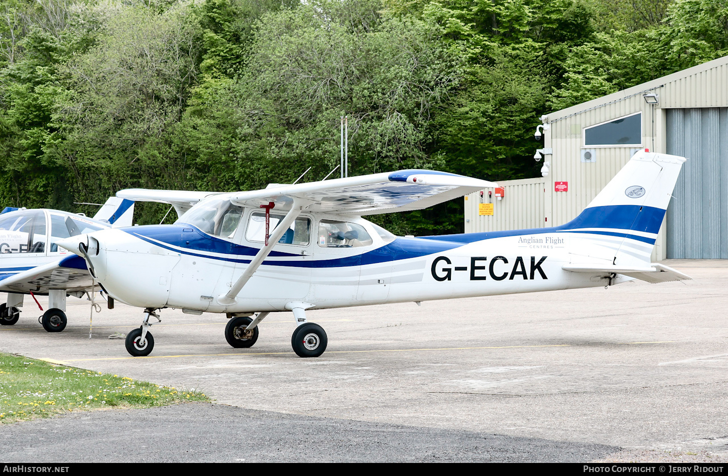 Aircraft Photo of G-ECAK | Reims F172M Skyhawk II | AirHistory.net #667957