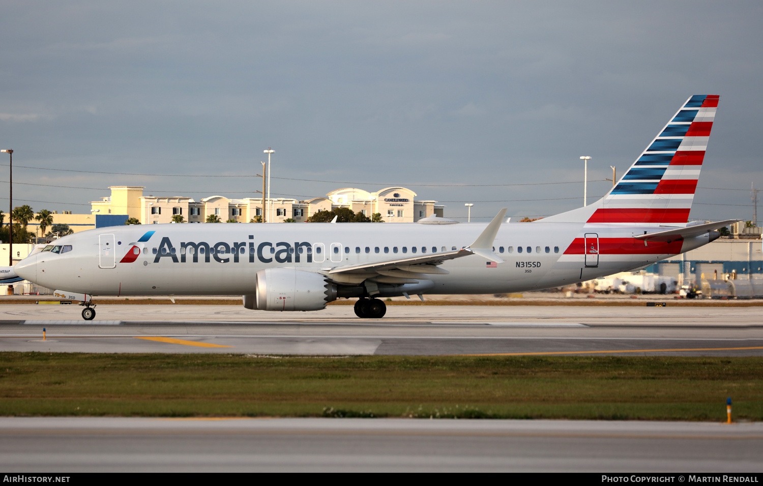 Aircraft Photo of N315SD | Boeing 737-8 Max 8 | American Airlines | AirHistory.net #667966