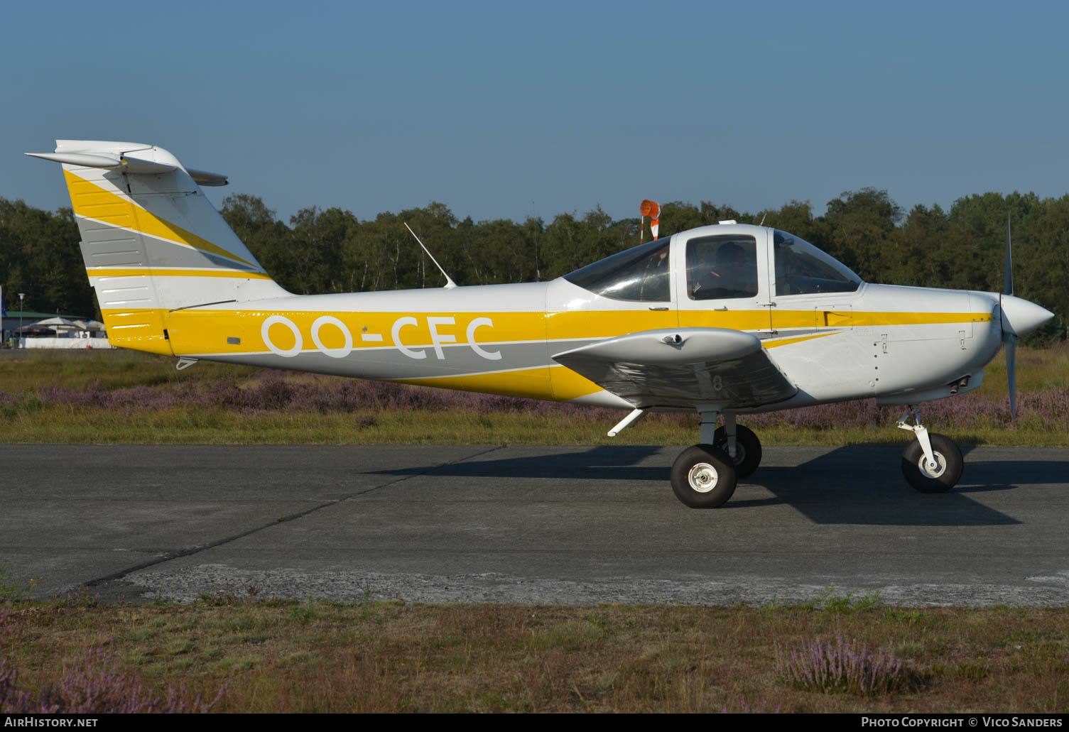 Aircraft Photo of OO-CFC | Piper PA-38-112 Tomahawk | AirHistory.net #668007