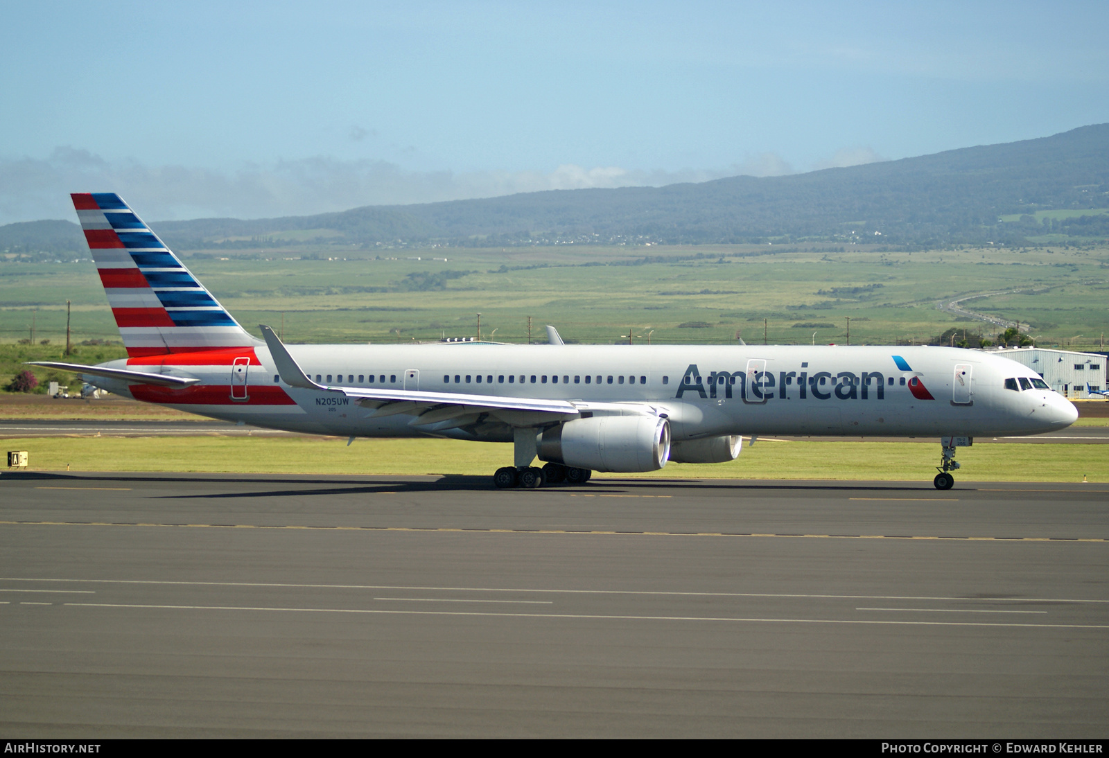 Aircraft Photo of N205UW | Boeing 757-23N | American Airlines | AirHistory.net #668016