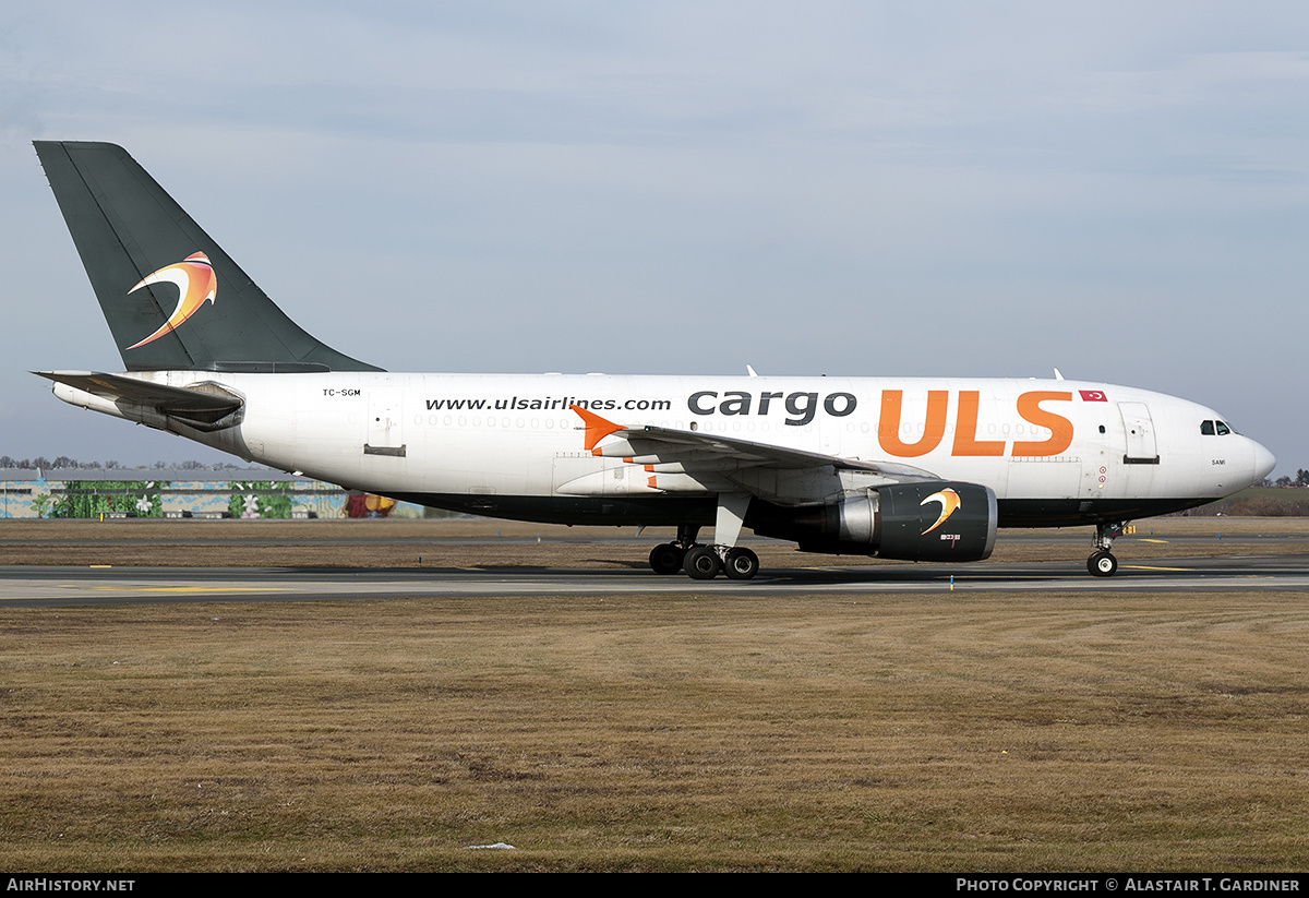Aircraft Photo of TC-SGM | Airbus A310-308/F | ULS Cargo | AirHistory.net #668042