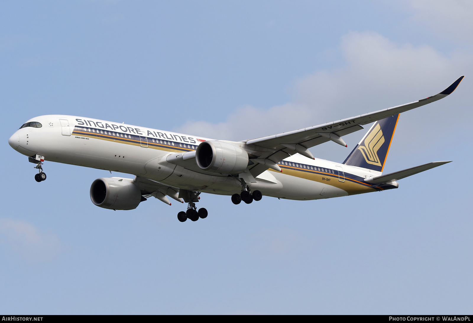 Aircraft Photo of 9V-SHT | Airbus A350-941 | Singapore Airlines | AirHistory.net #668094