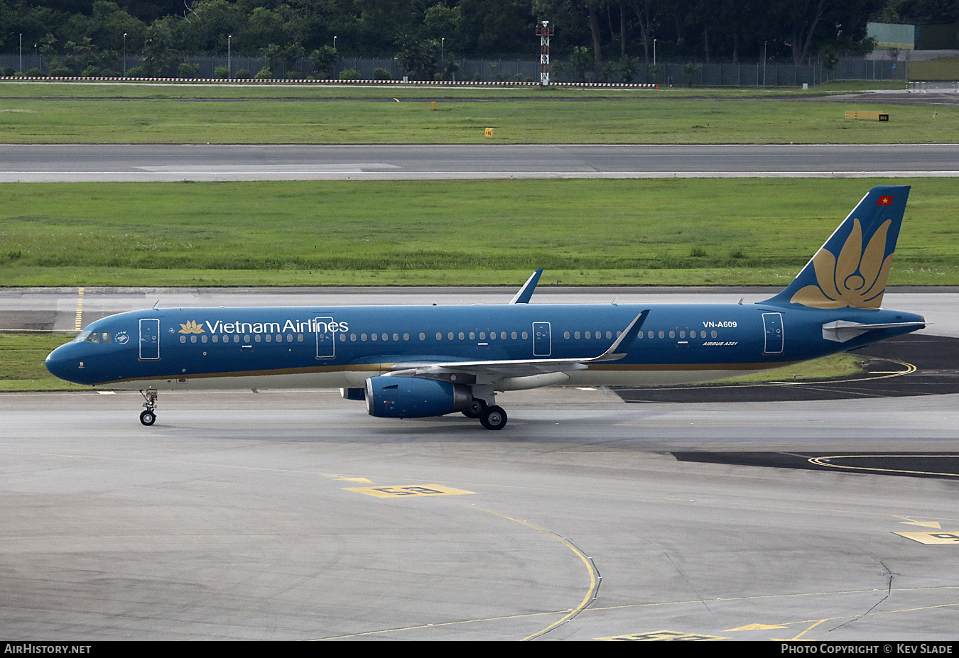 Aircraft Photo of VN-A609 | Airbus A321-231 | Vietnam Airlines | AirHistory.net #668160