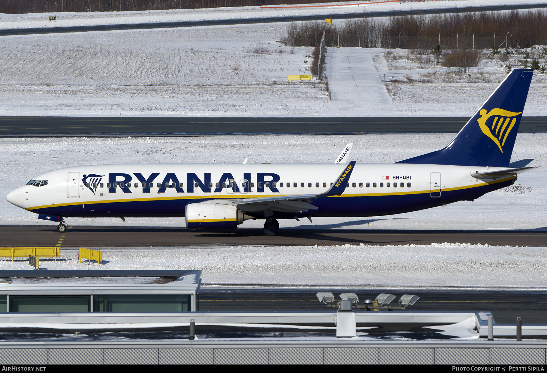 Aircraft Photo of 9H-QBI | Boeing 737-8AS | Ryanair | AirHistory.net #668190
