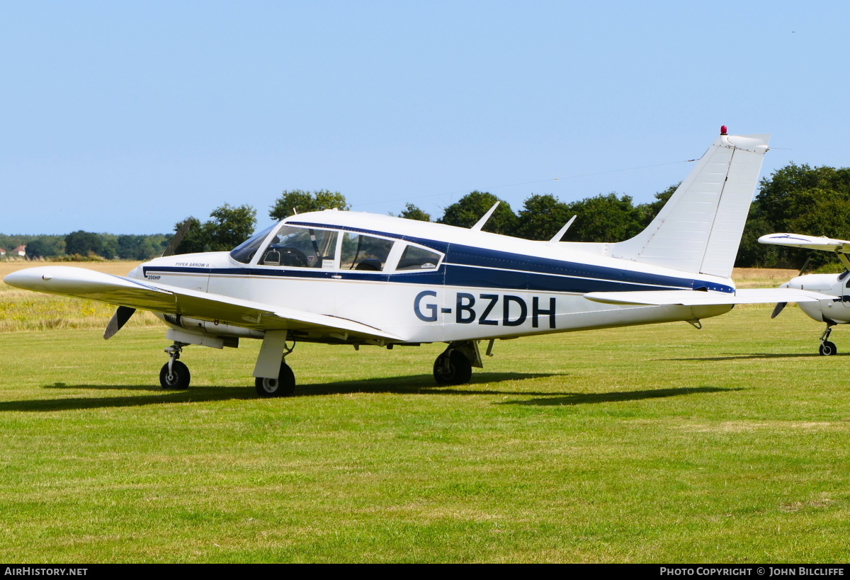 Aircraft Photo of G-BZDH | Piper PA-28R-200 Cherokee Arrow II | AirHistory.net #668193