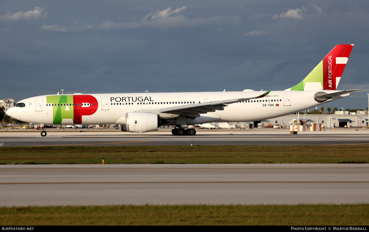Aircraft Photo of CS-TUH | Airbus A330-941N | TAP Air Portugal | AirHistory.net #668210