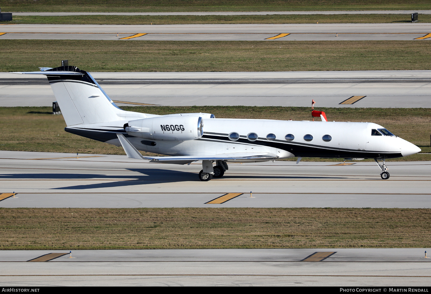 Aircraft Photo of N60GG | Gulfstream Aerospace G-IV Gulfstream IV-SP | AirHistory.net #668257