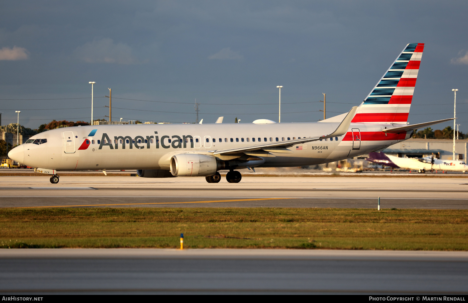 Aircraft Photo of N966AN | Boeing 737-823 | American Airlines | AirHistory.net #668284