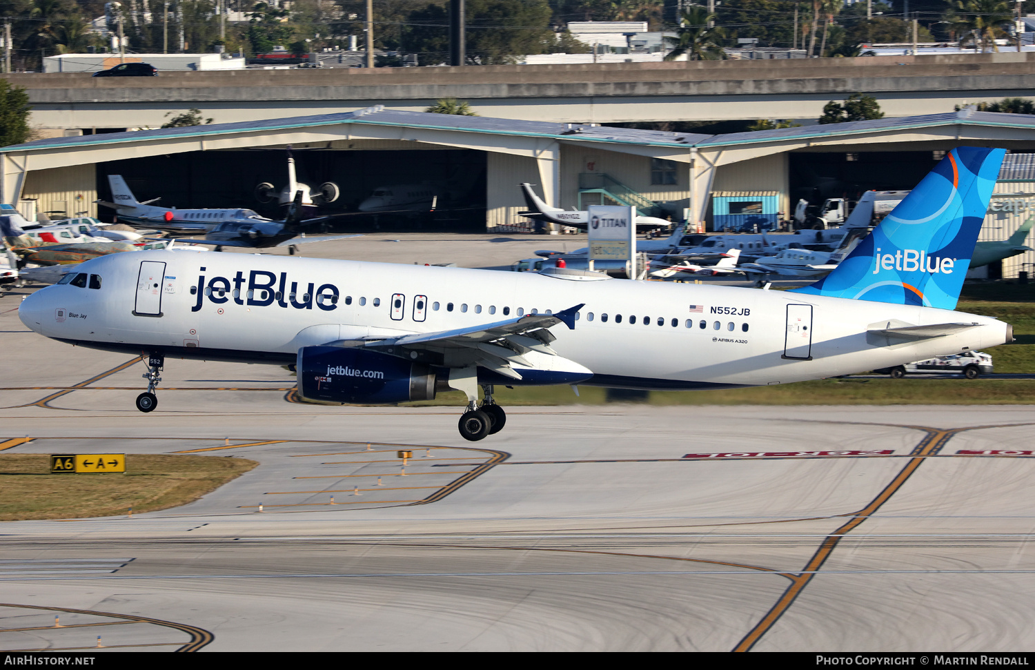 Aircraft Photo of N552JB | Airbus A320-232 | JetBlue Airways | AirHistory.net #668293