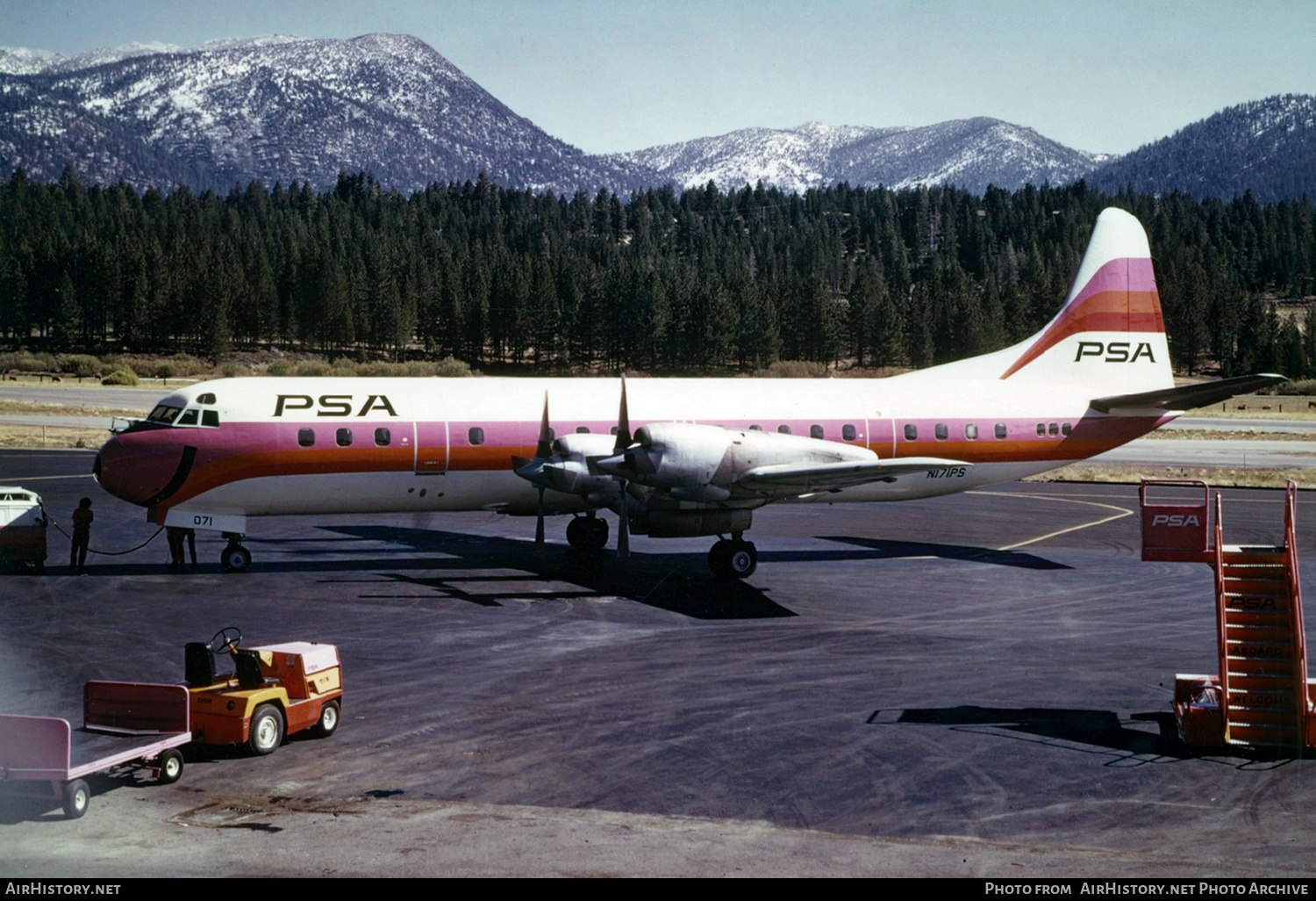 Aircraft Photo of N171PS | Lockheed L-188A Electra | PSA - Pacific Southwest Airlines | AirHistory.net #668329