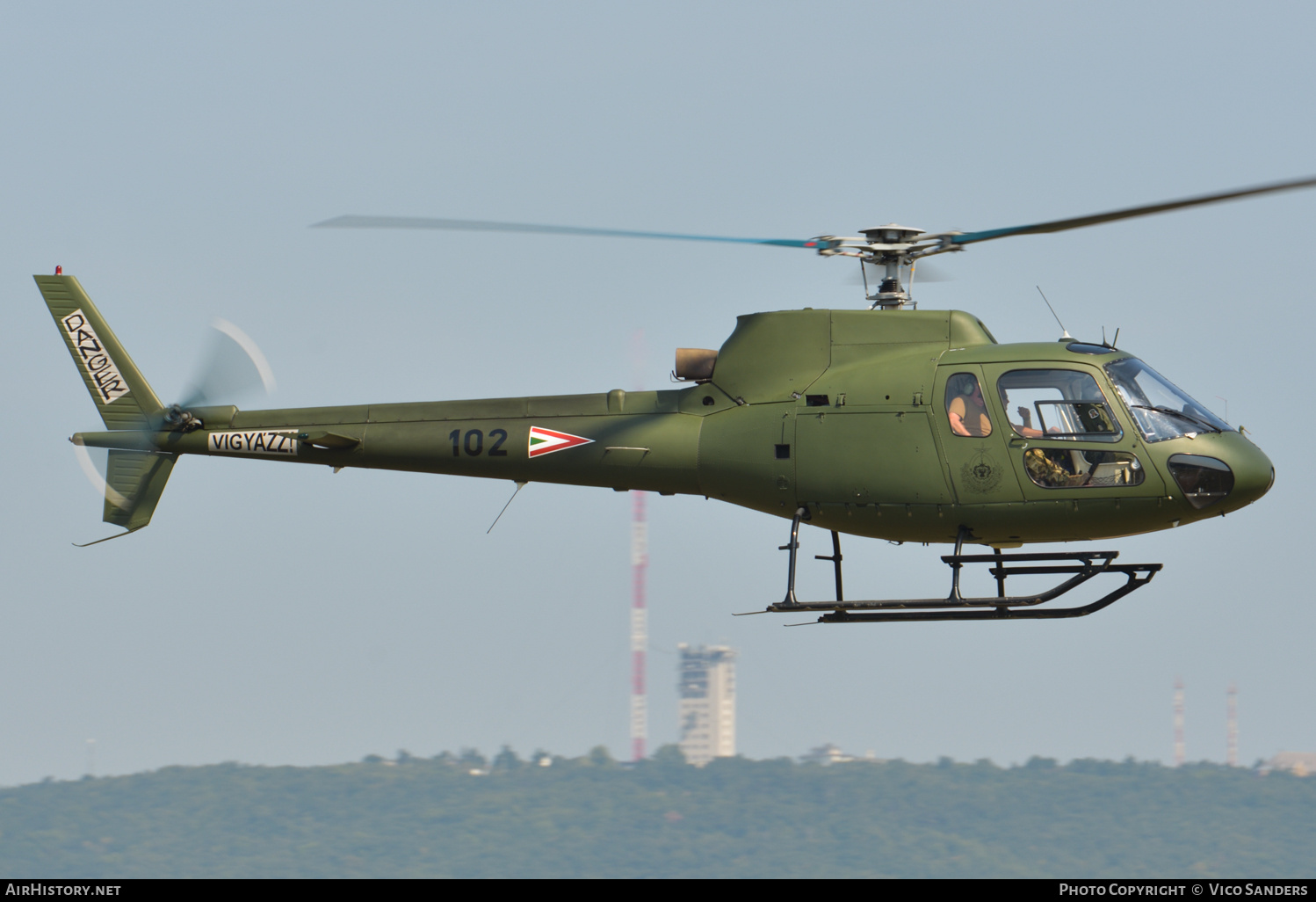 Aircraft Photo of 102 | Eurocopter AS-350B-2 Ecureuil | Hungary - Air Force | AirHistory.net #668368