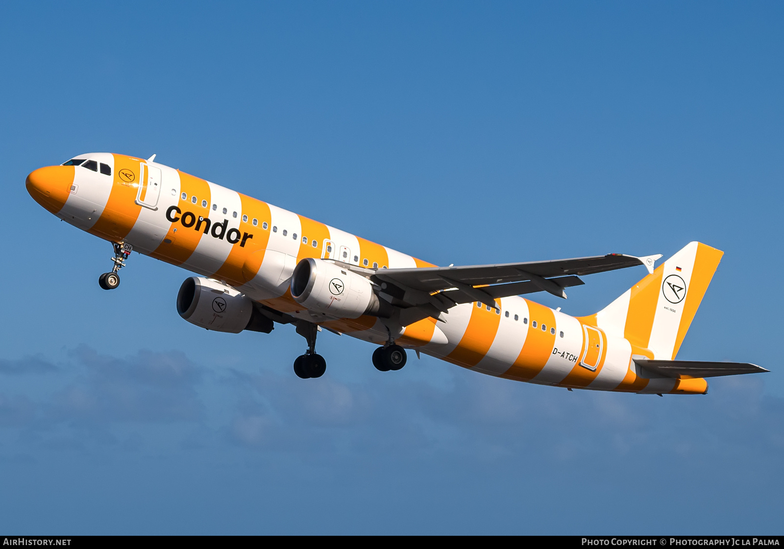 Aircraft Photo of D-ATCH | Airbus A320-212 | Condor Flugdienst | AirHistory.net #668487