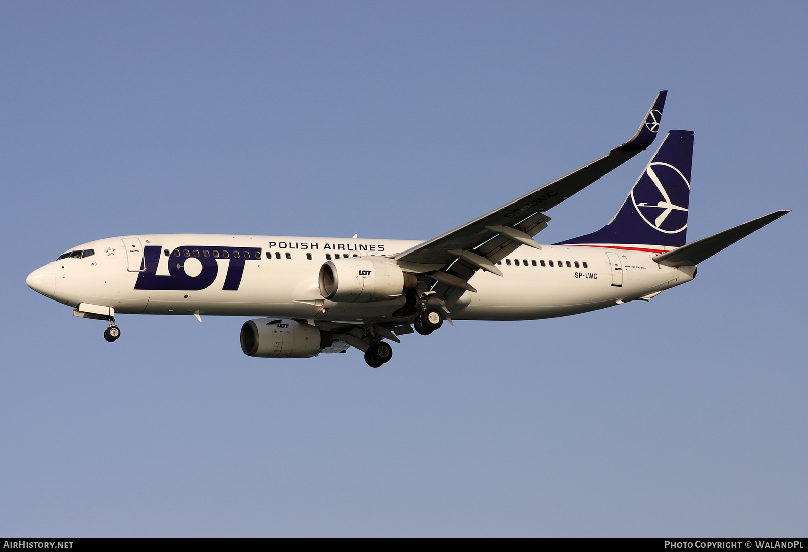 Aircraft Photo of SP-LWC | Boeing 737-89P | LOT Polish Airlines - Polskie Linie Lotnicze | AirHistory.net #668499