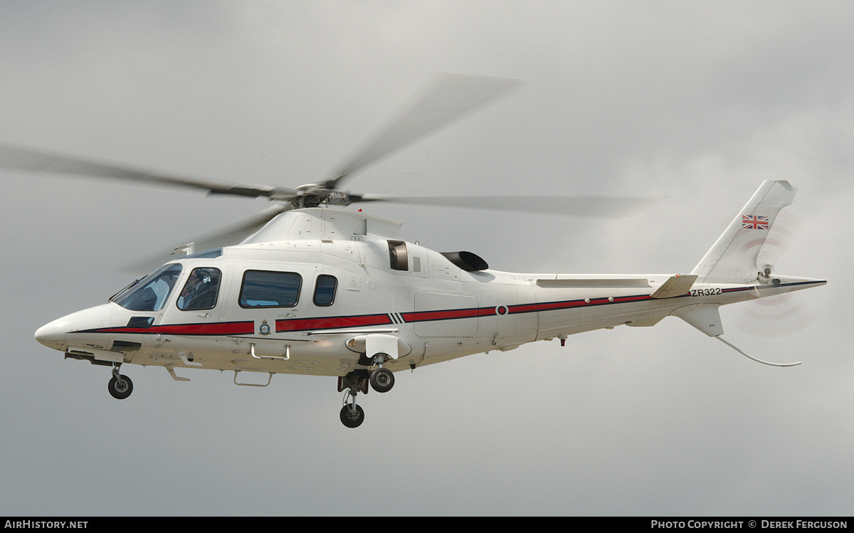 Aircraft Photo of ZR322 | Agusta A-109E Power | UK - Air Force | AirHistory.net #668544