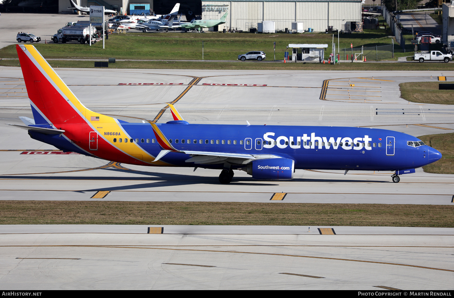Aircraft Photo of N8668A | Boeing 737-8H4 | Southwest Airlines | AirHistory.net #668548
