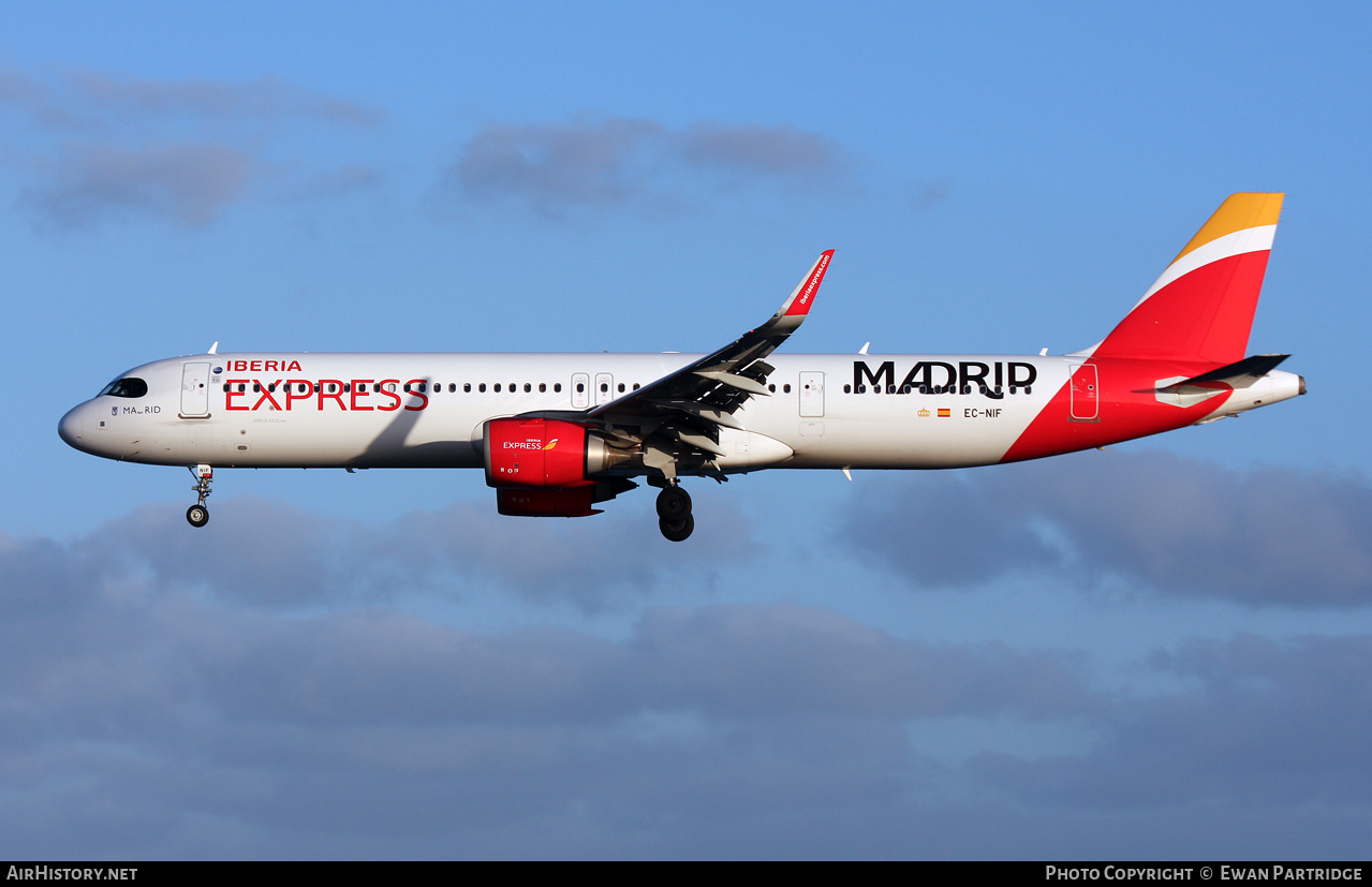 Aircraft Photo of EC-NIF | Airbus A321-251NX | Iberia Express | AirHistory.net #668725