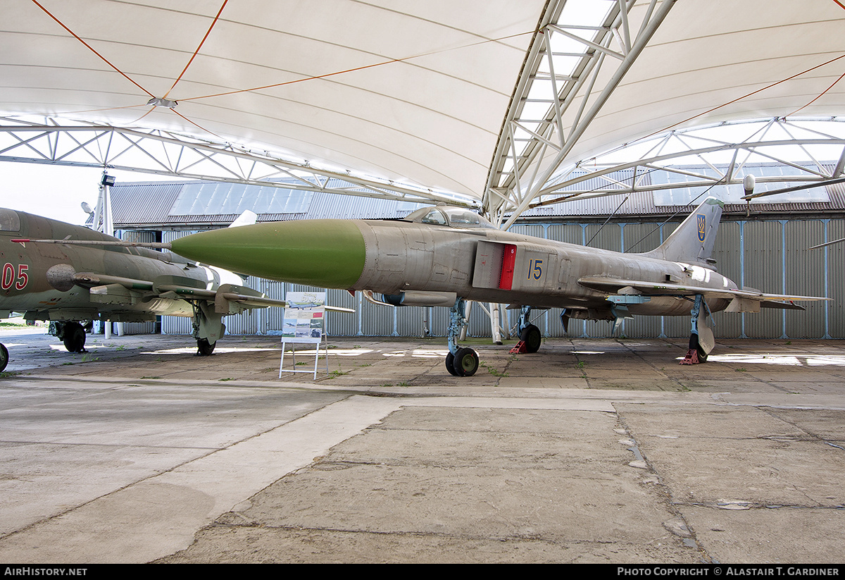 Aircraft Photo of 15 blue | Sukhoi Su-15TM | Ukraine - Air Force | AirHistory.net #668902