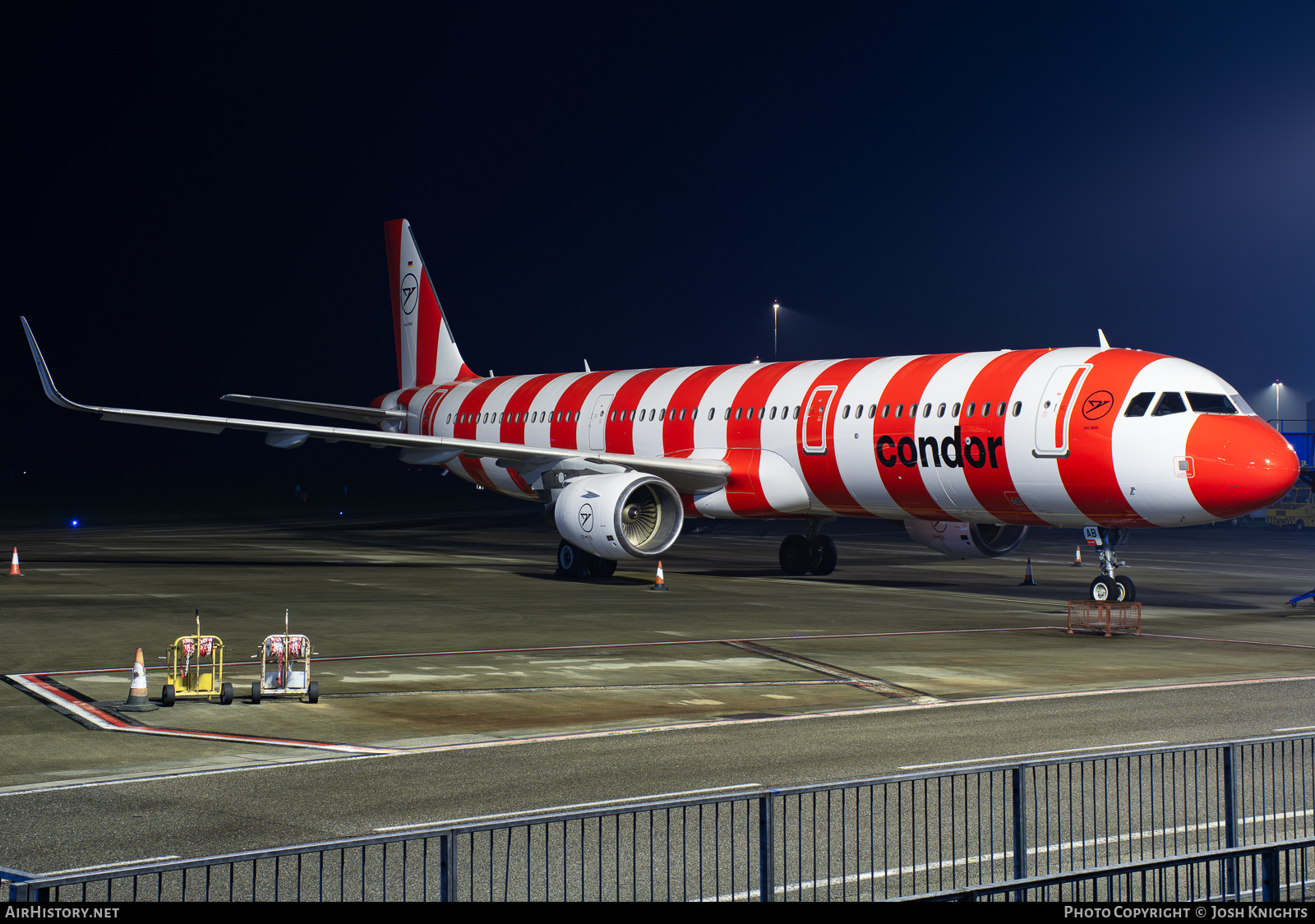 Aircraft Photo of D-AIAB | Airbus A321-211 | Condor Flugdienst | AirHistory.net #668920