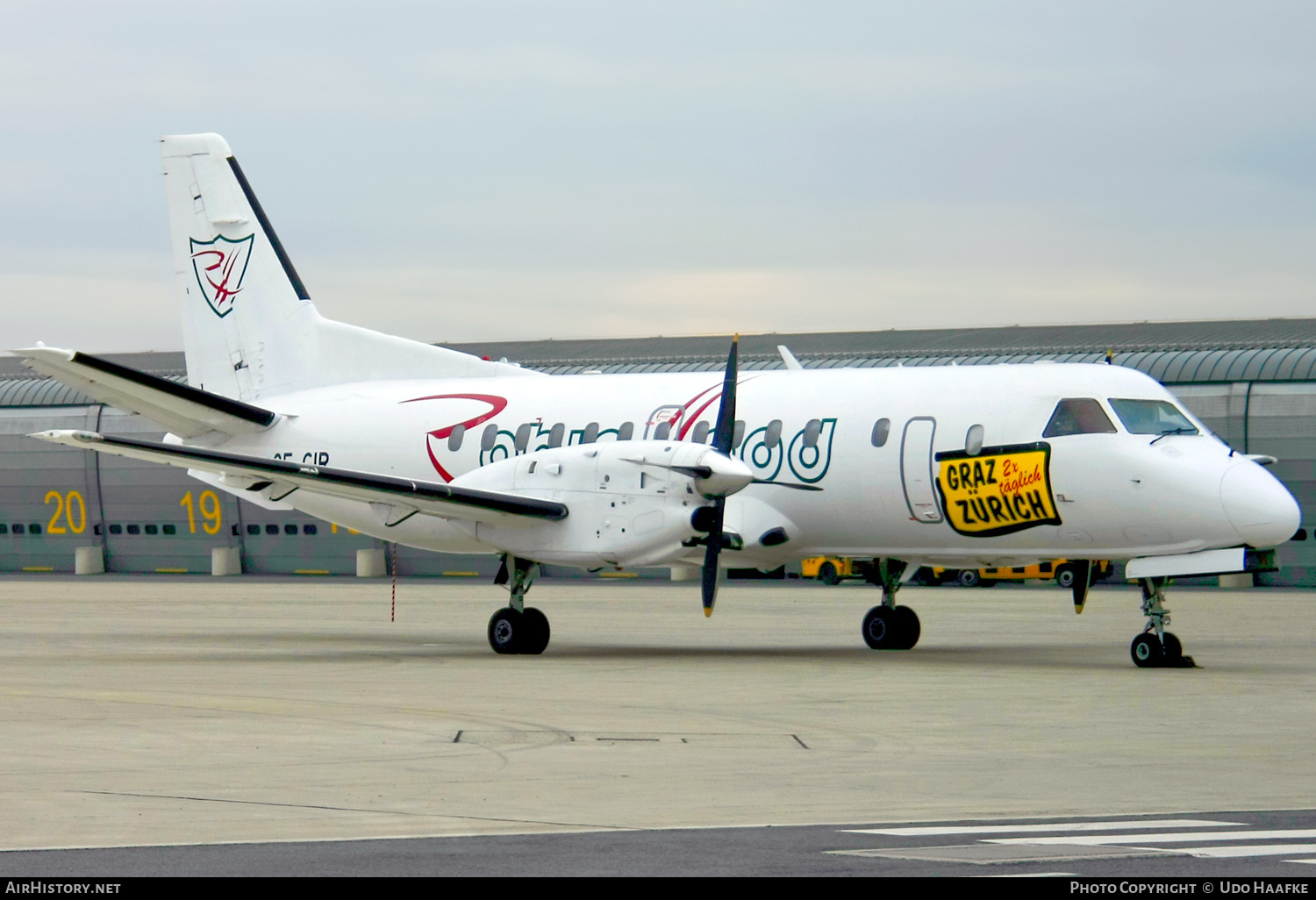 Aircraft Photo of OE-GIR | Saab 340A | Robin Hood Aviation | AirHistory.net #669017