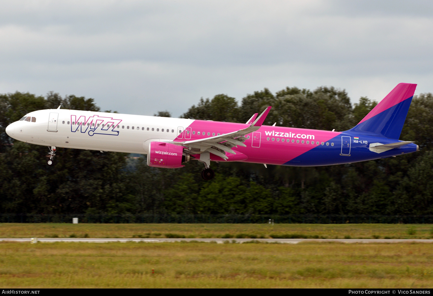 Aircraft Photo of HA-LVD | Airbus A321-271NX | Wizz Air | AirHistory.net #669024
