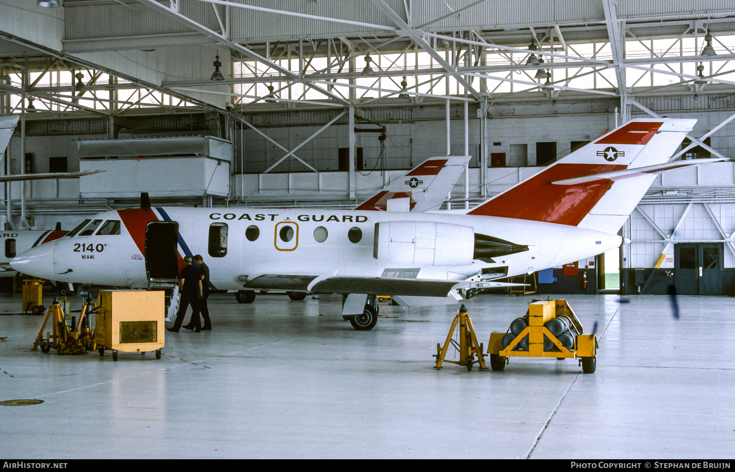 Aircraft Photo of 2140 | Dassault HU-25C Guardian (20G) | USA - Coast Guard | AirHistory.net #669035