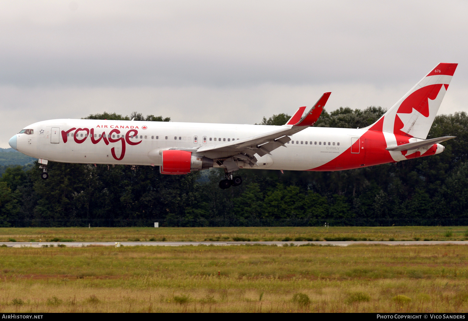 Aircraft Photo of C-FMLV | Boeing 767-316/ER | Air Canada Rouge | AirHistory.net #669048