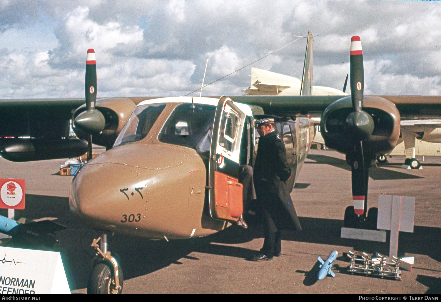 Aircraft Photo of G-BCEM / 303 | Britten-Norman BN-2A-21 Defender | Oman - Air Force | AirHistory.net #669084