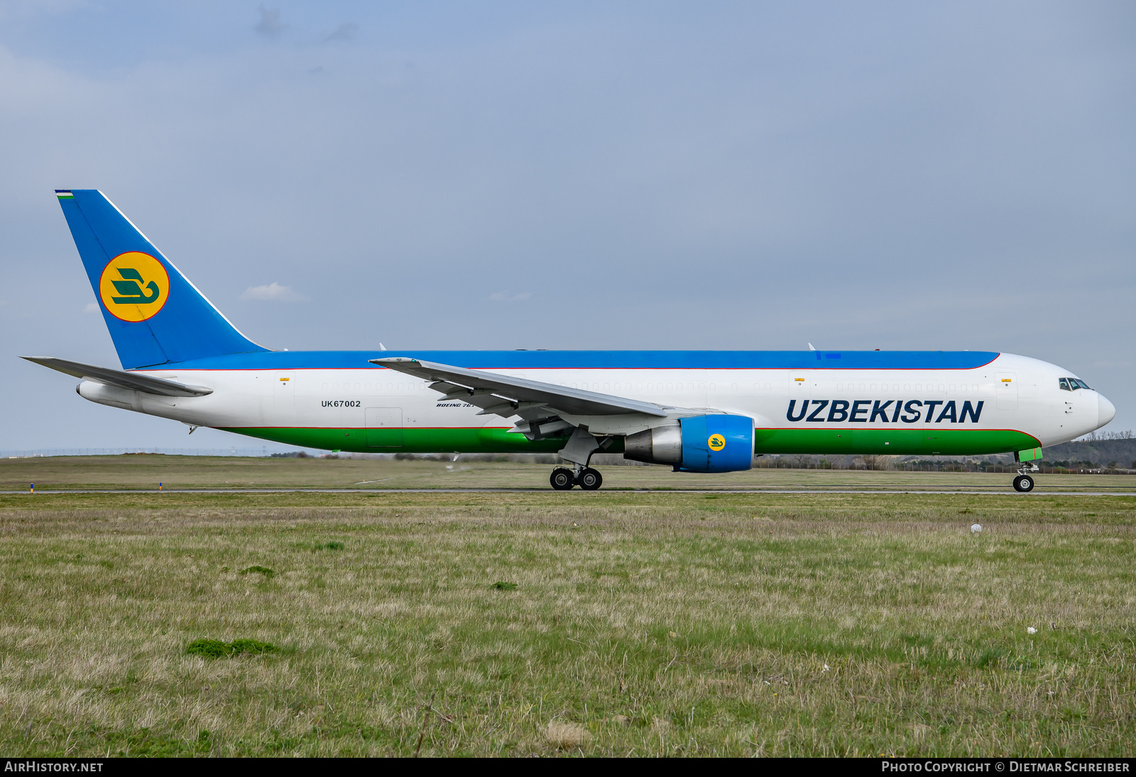 Aircraft Photo of UK67002 | Boeing 767-33P/ER(BCF) | Uzbekistan Airways | AirHistory.net #669086