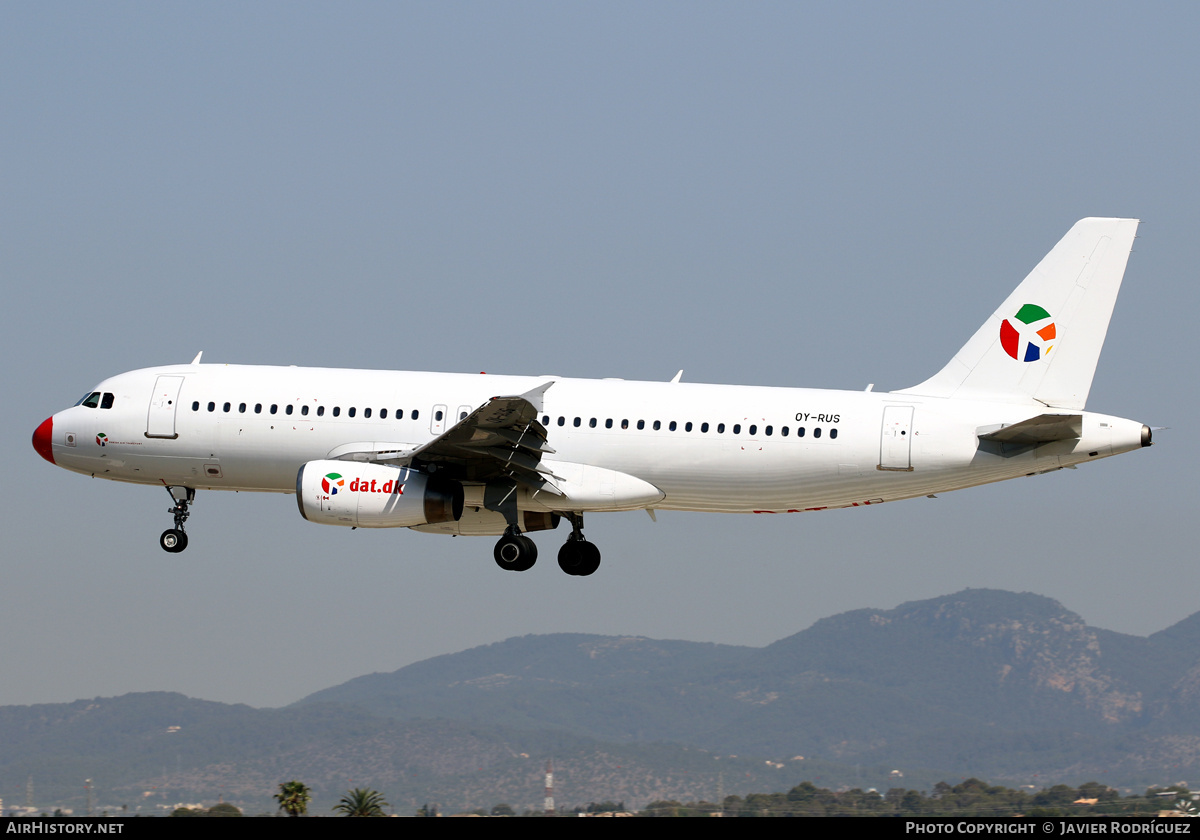 Aircraft Photo of OY-RUS | Airbus A320-231 | Danish Air Transport - DAT | AirHistory.net #669121