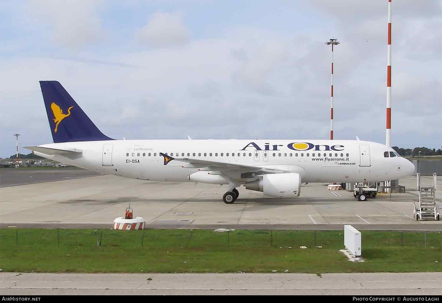 Aircraft Photo of EI-DSA | Airbus A320-216 | Air One | AirHistory.net #669201